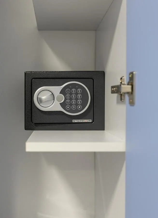 Imedio Azure Apartment Aviatiei Bukarest 0*,